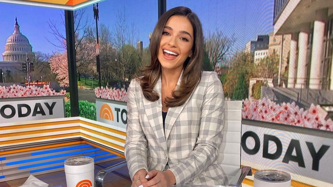 Julie Tsirkin Bio, Age, Wiki, Height, Husband, Net Worth and More