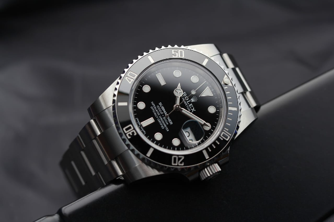 3. Rolex on the World Stage: The Choice of Leaders and Icons